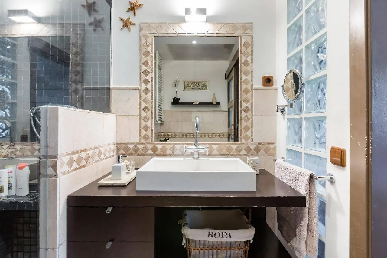 Sant Antoni Lovely Apartment Barcellona